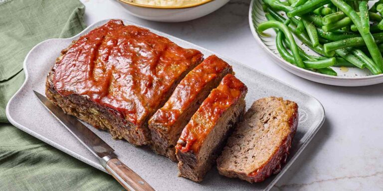 Ultimate Comfort: Deliciously Easy Meatloaf Recipe with Step-by-Step Video Guide