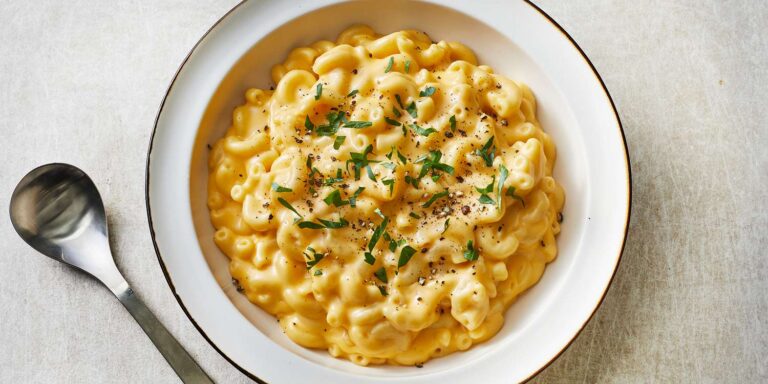 Stovetop Macaroni Recipe: Creamy and Quick Dish