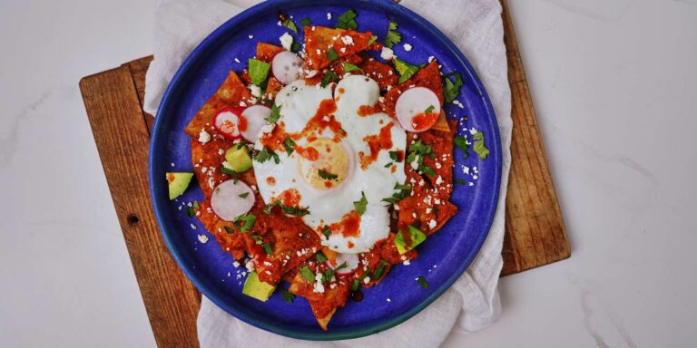 Mexican Chilaquiles Recipe: Easy and Flavorful Dish