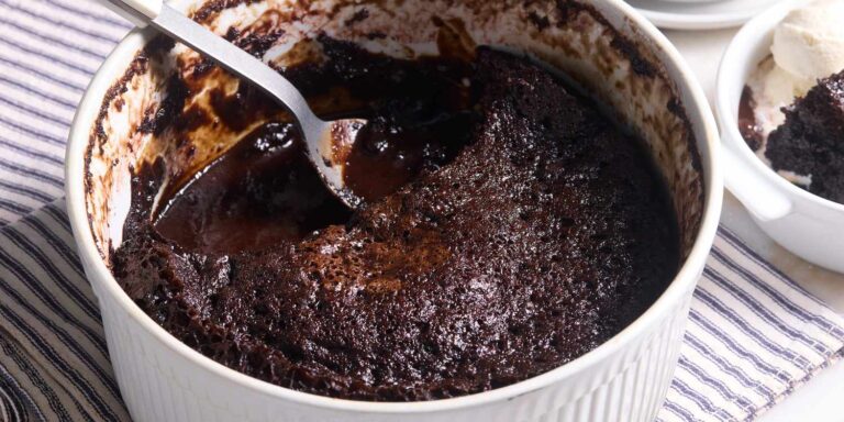 Microwave Chocolate Pudding Cake Recipe »Decadent Microwave Chocolate Pudding Cake: Indulge in a Rich and Irresistible Dessert in Minutes! »