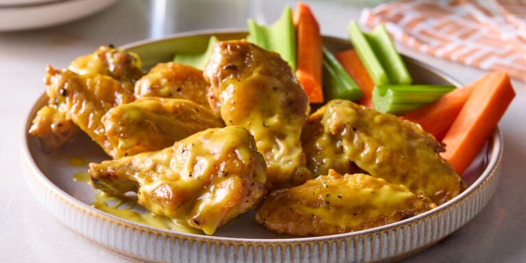 Irresistibly Crispy Honey Mustard Chicken Wings: A Flavor Explosion for Your Next Game Day Feast!
