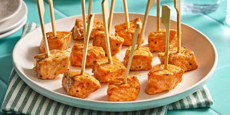 Irresistibly Crispy Air Fryer Honey Mustard Salmon Bites: A Quick and Flavor-Packed Delight!