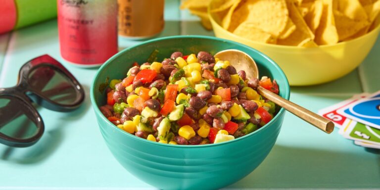 Vibrant Black Bean and Corn Salad: A Delightful Burst of Flavor for Every Gathering
